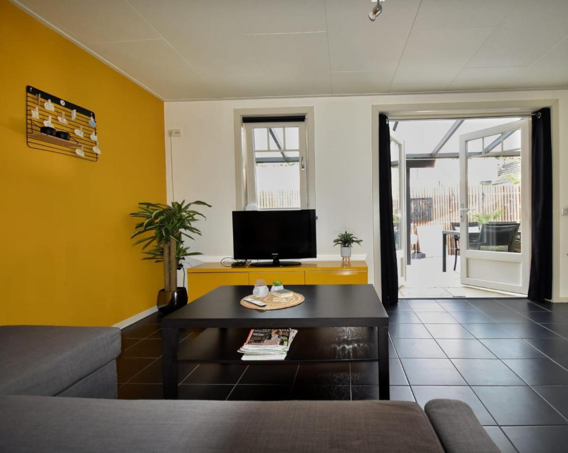 'T Zeeuwse Achteruusje Villa Sint Annaland Exteriör bild